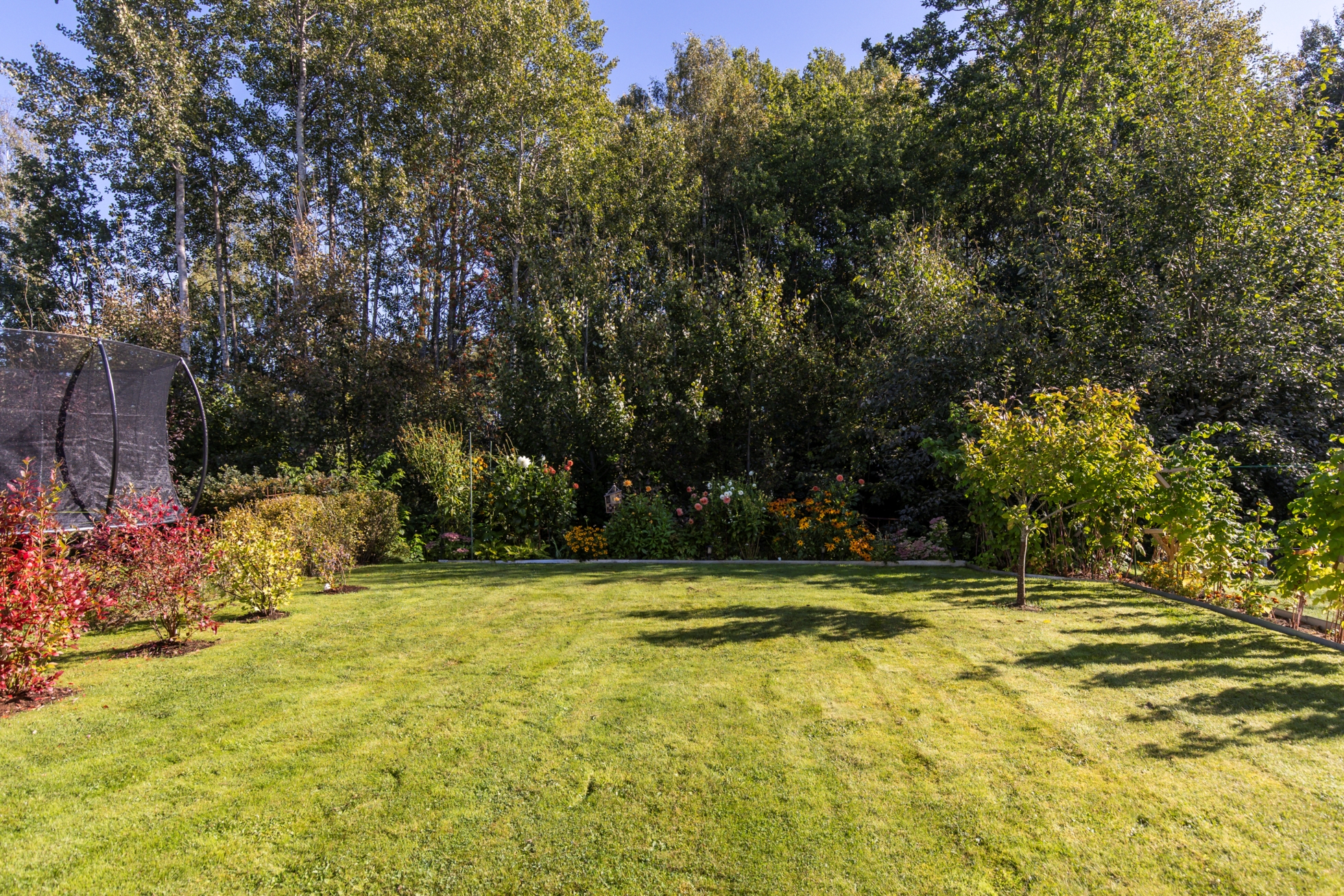 Hemtrevligt och stilfullt boende med fantastik baksida!