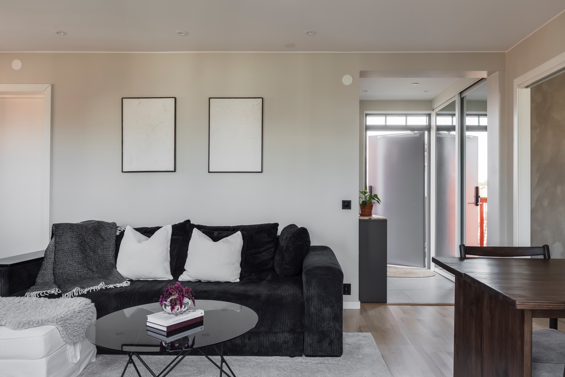 Modern tvåa med närhet till natur och city!