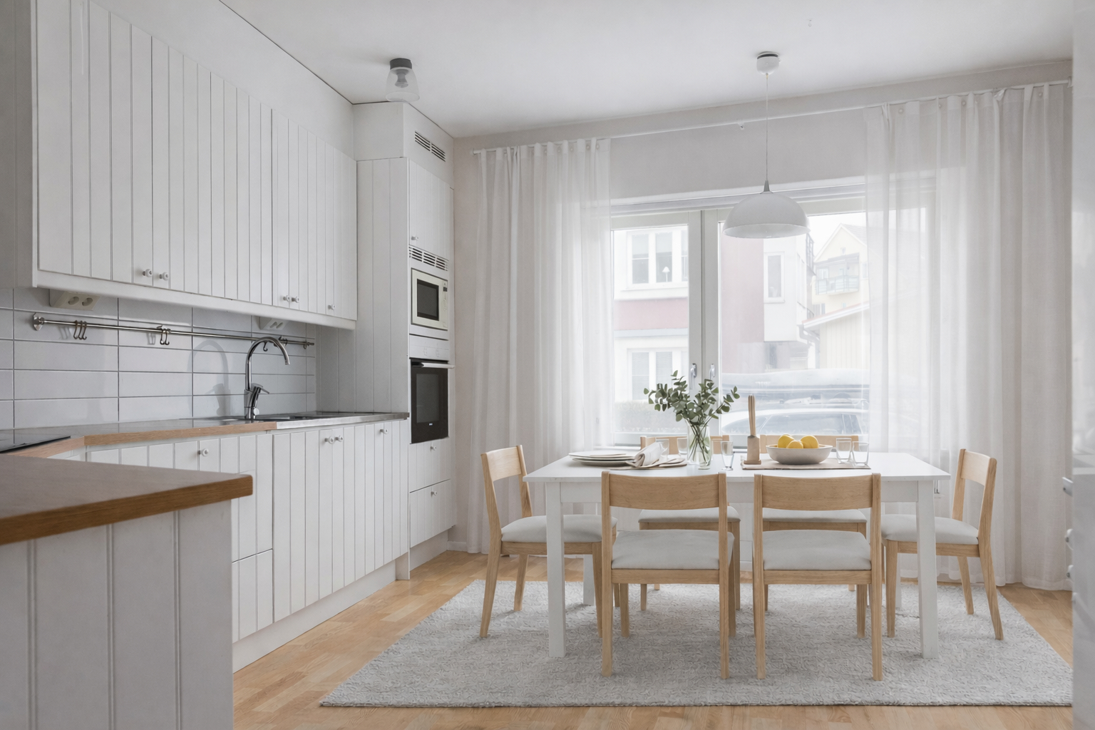 Markplanslägenhet med uteplats i ett naturnära och lugnt område!