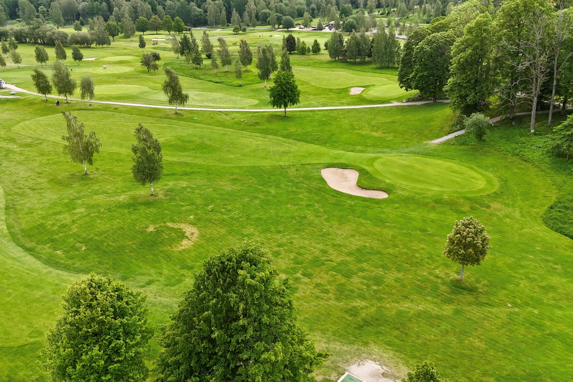 Vindsvåning med takhöjd utöver det vanliga!