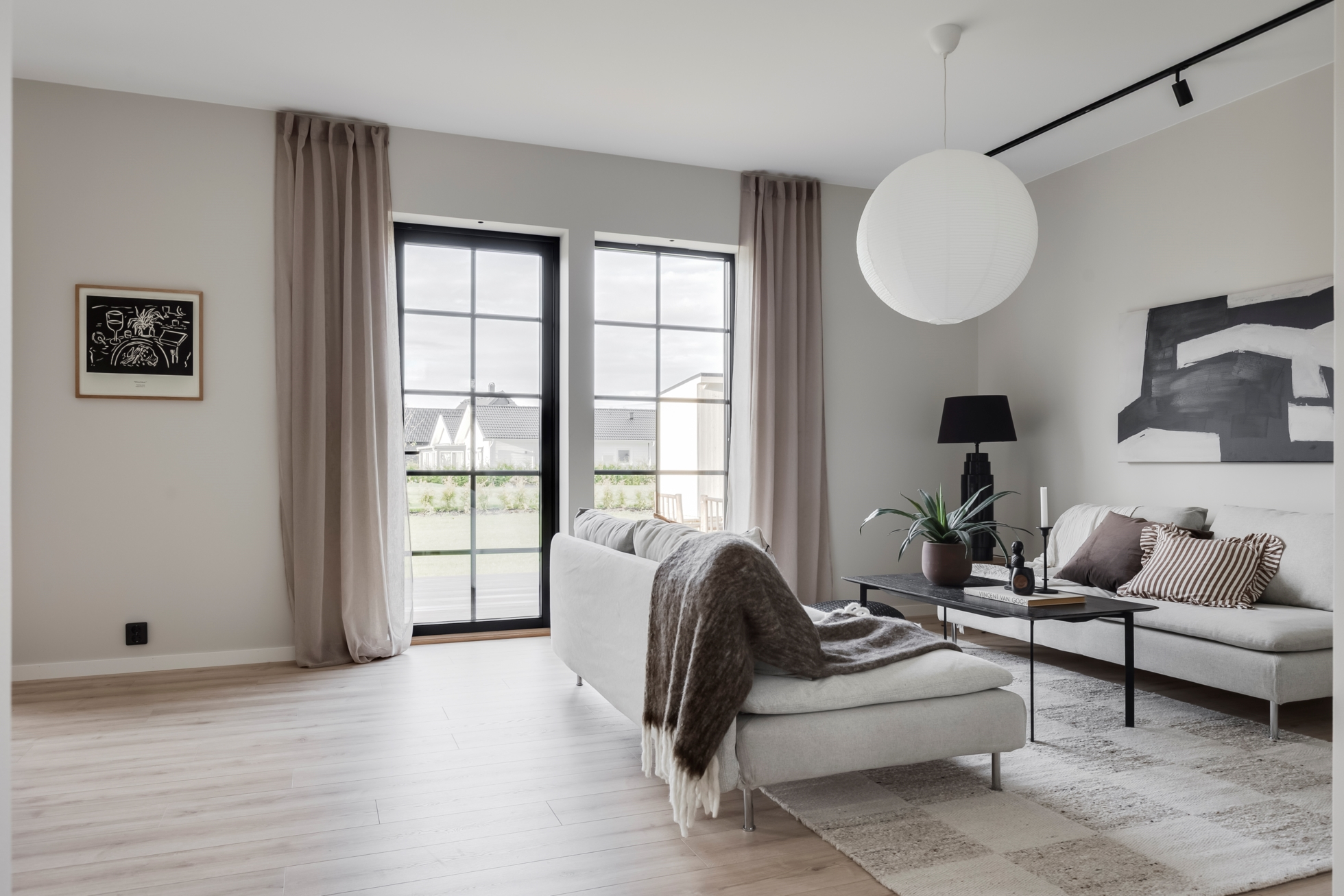 Nybyggd villa i populära Ryttartorpet!