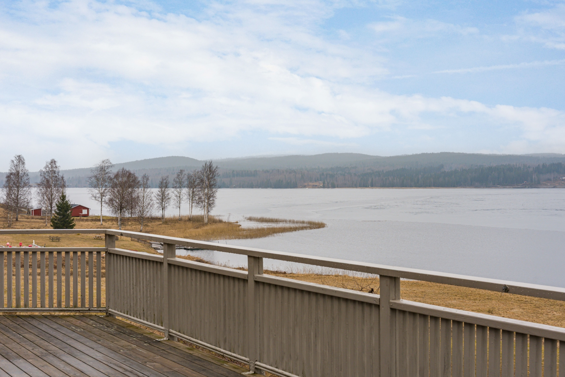 Sjöutsikt över Råsvalen!