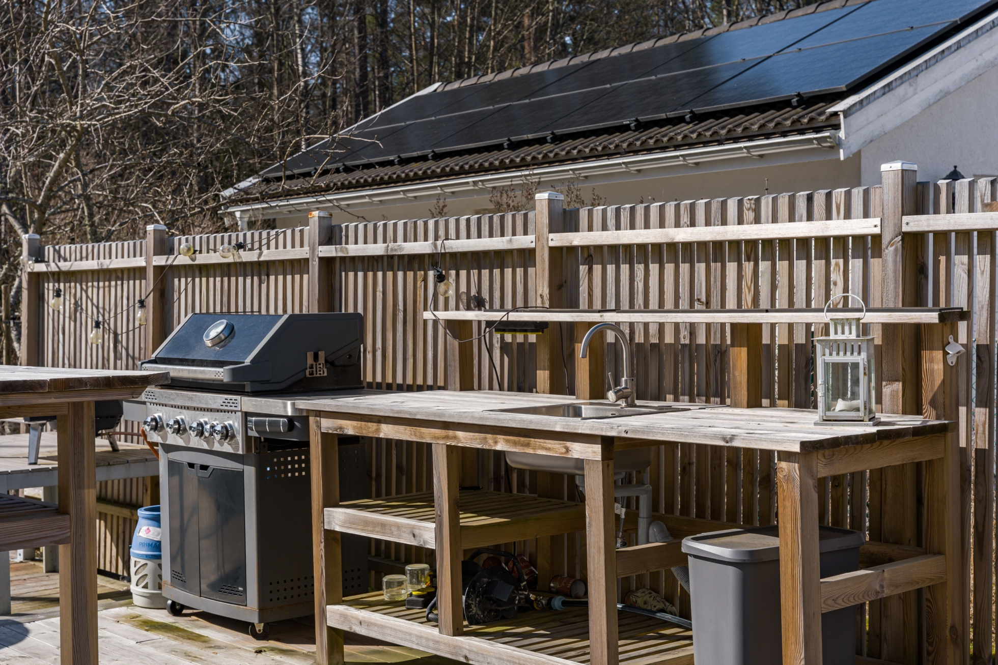 Exklusiv villa med pool och spabad!