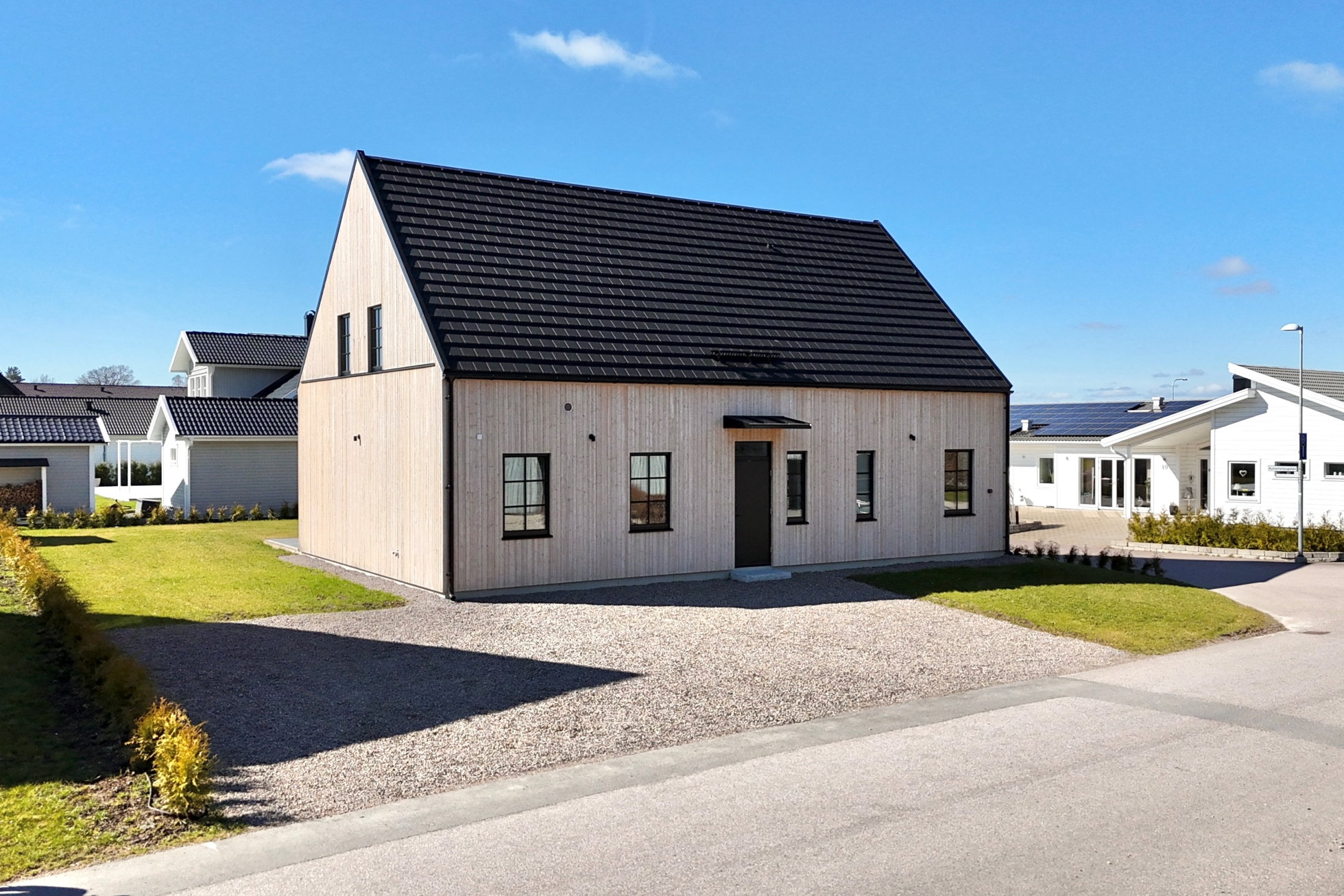 Nybyggd villa i populära Ryttartorpet!
