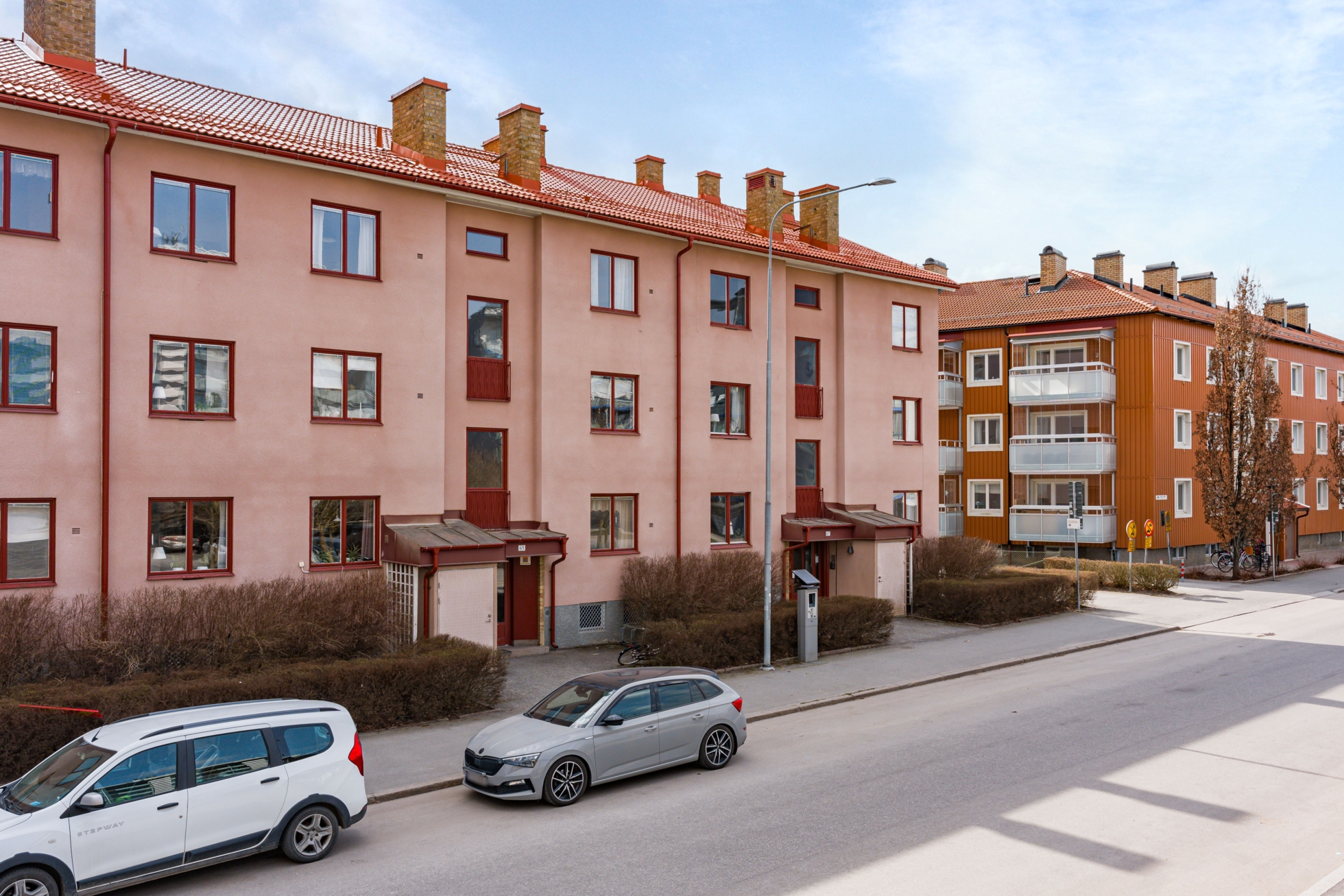 Fin tvårummare med stor inglasad balkong!