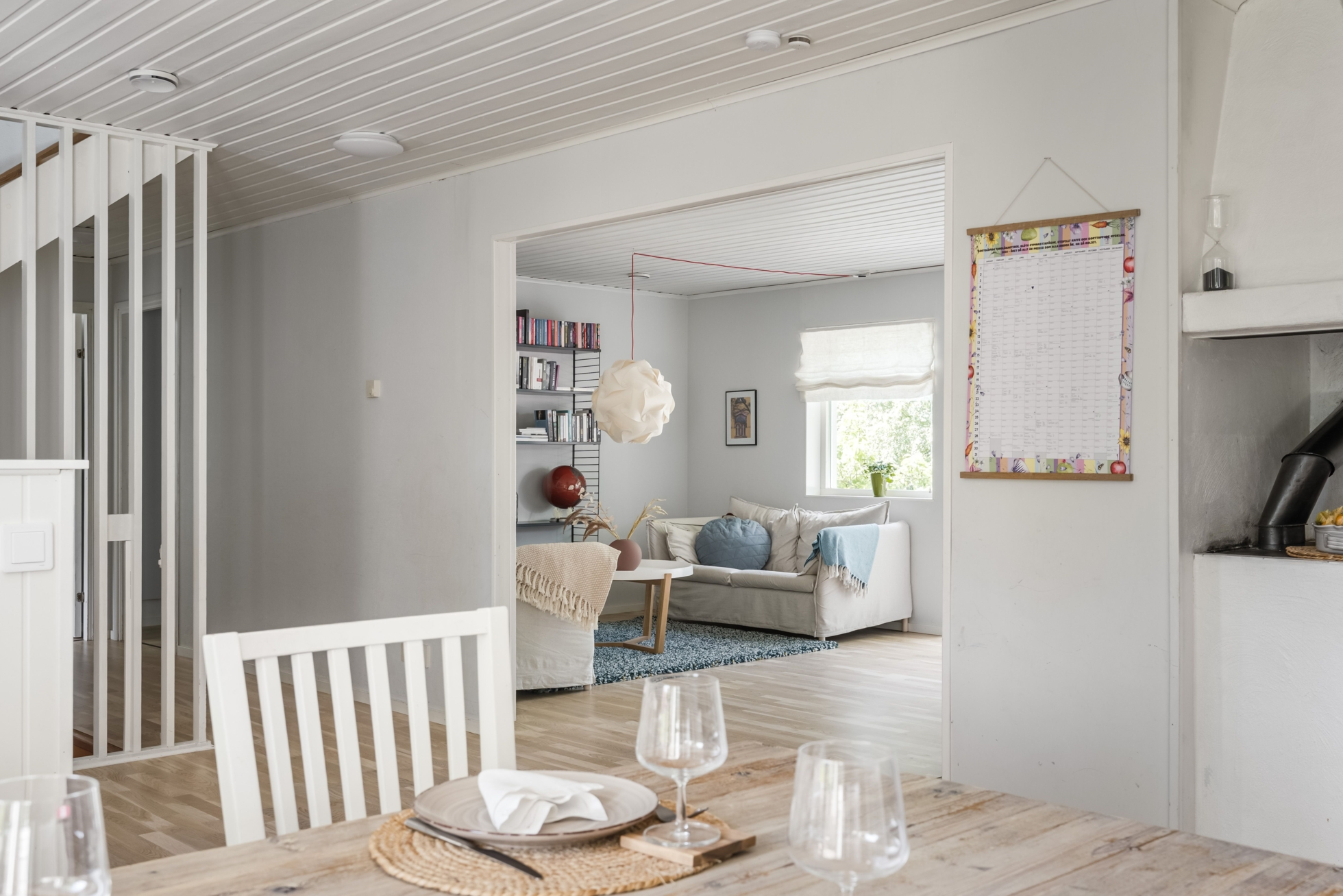 Familjevilla med insynsskyddad tomt på lugn återvändsgata i Lanna!