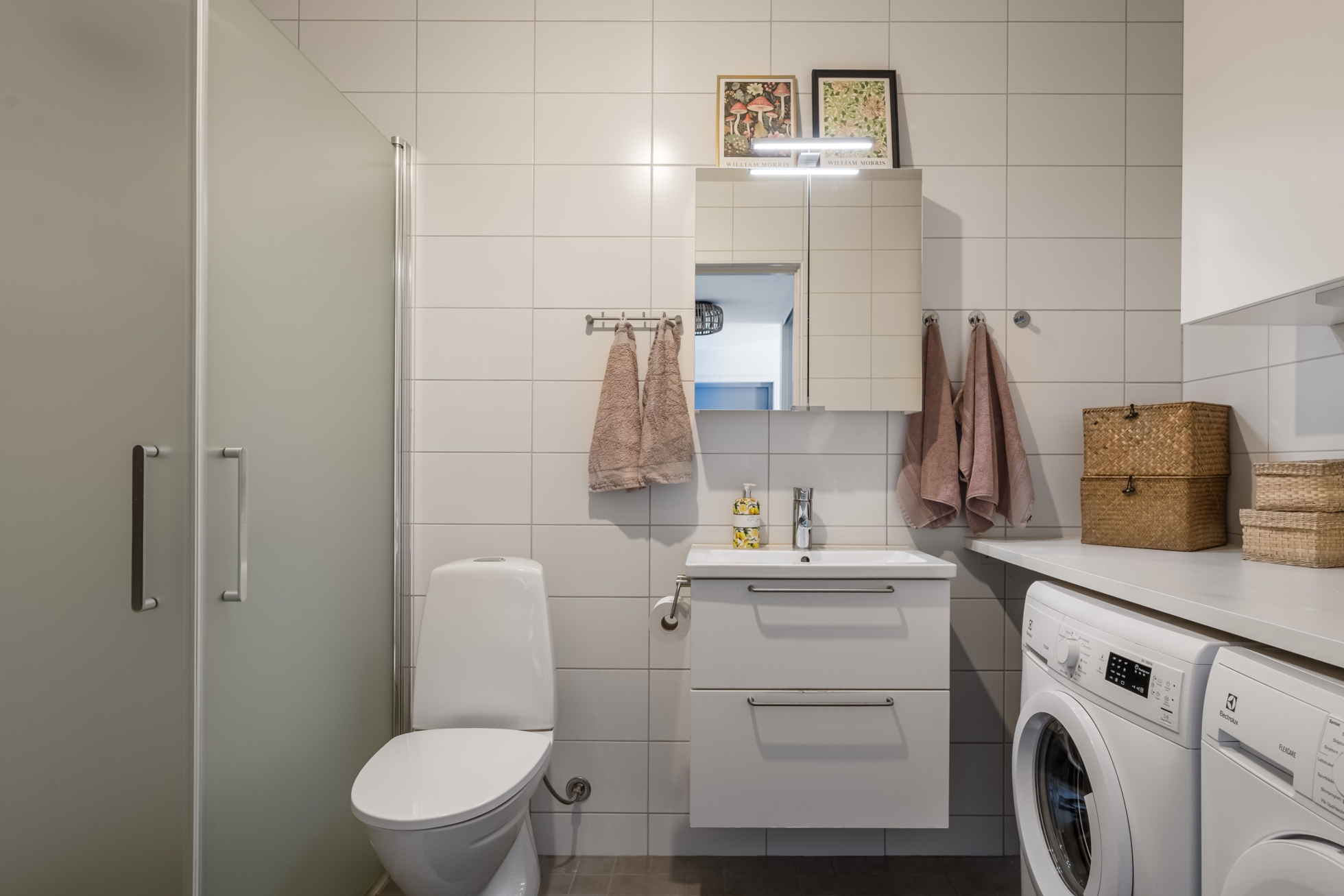 Trerummare högst upp i huset!