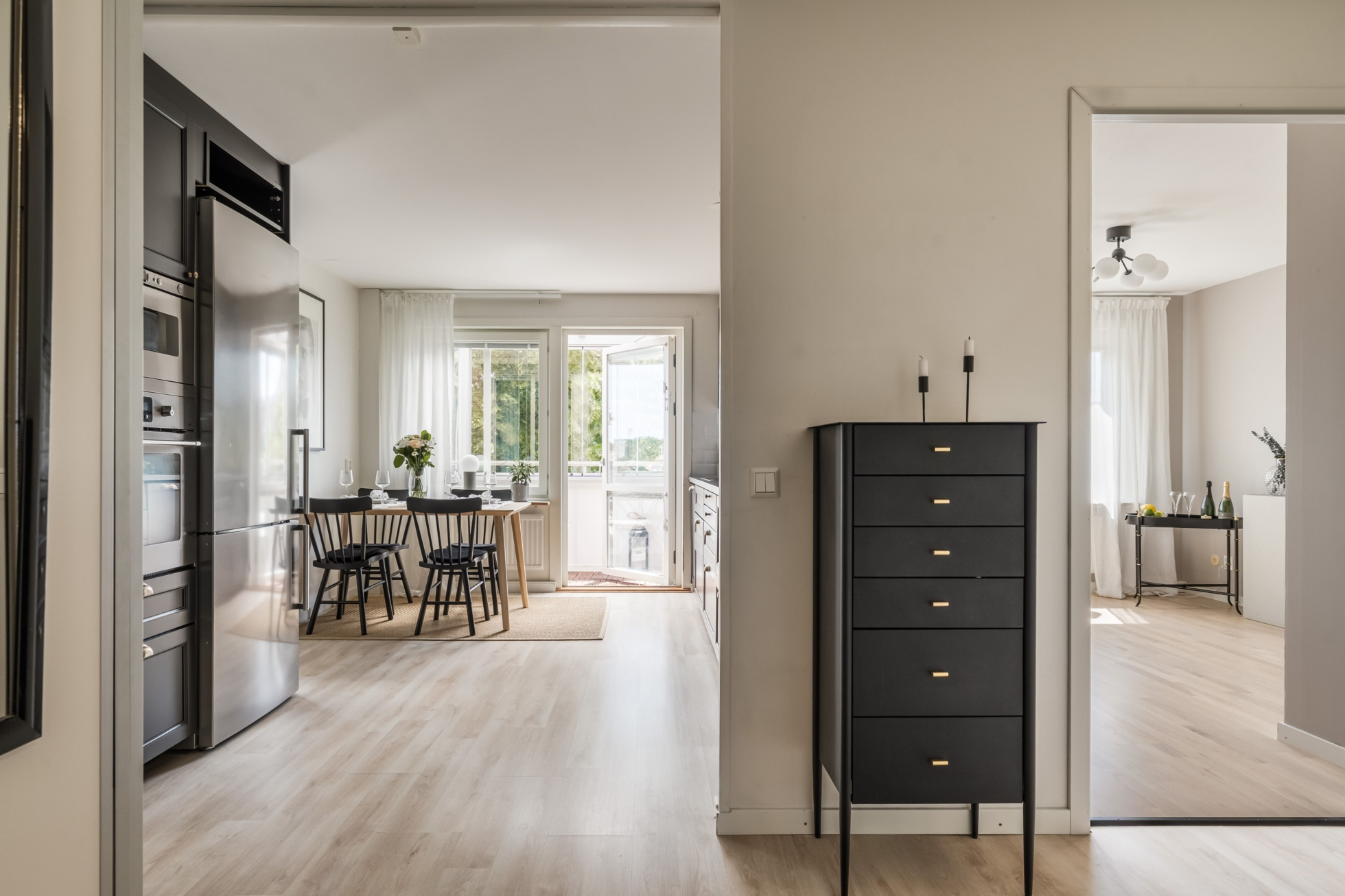 Etagelägenhet högst upp i huset!