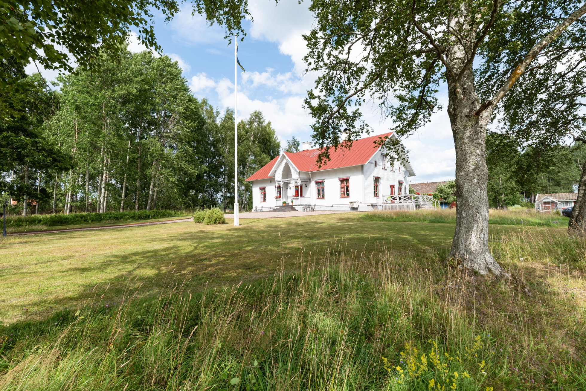 Unik fastighet i Hjortkvarn!