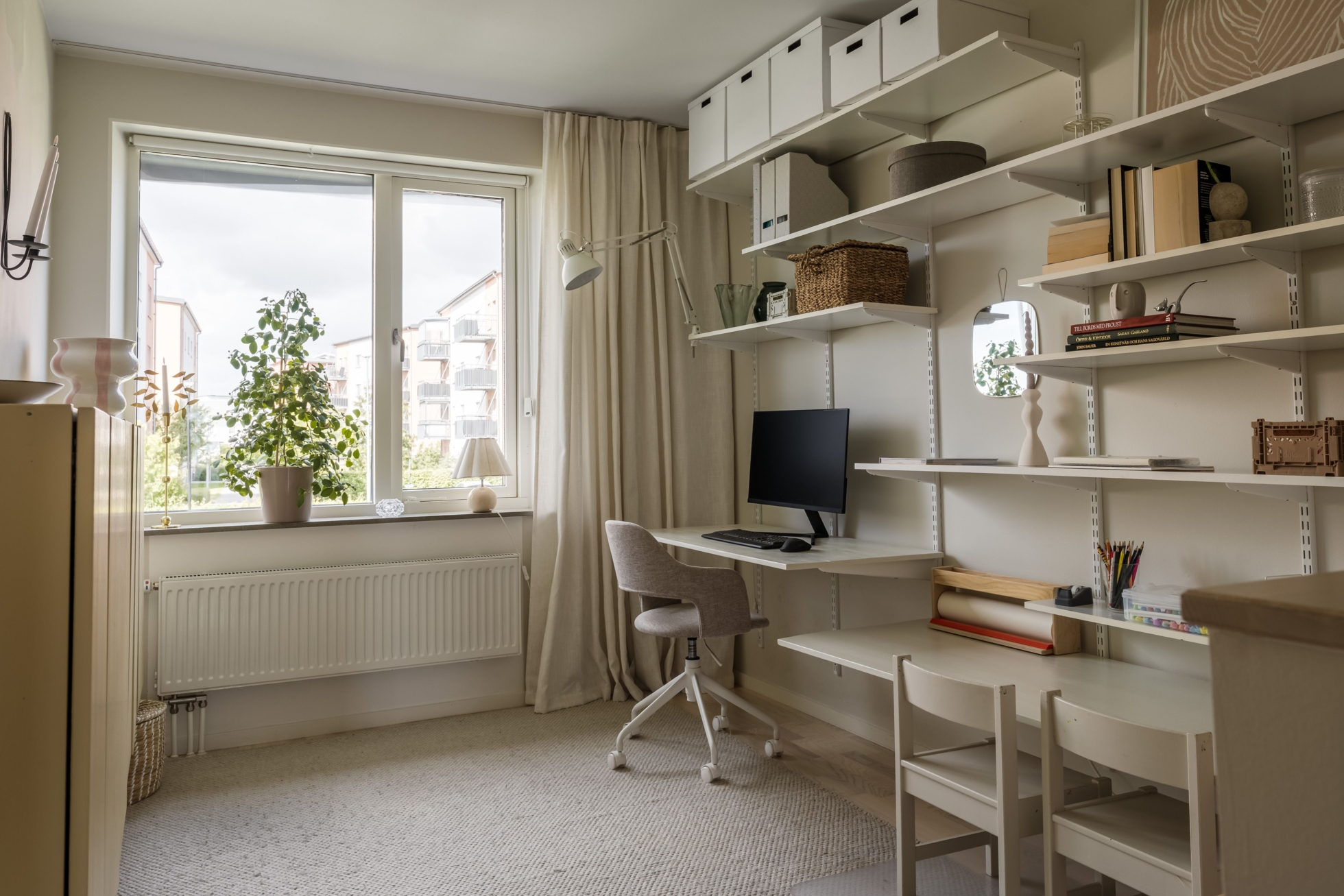 Välplanerat radhus med egen trädgård!