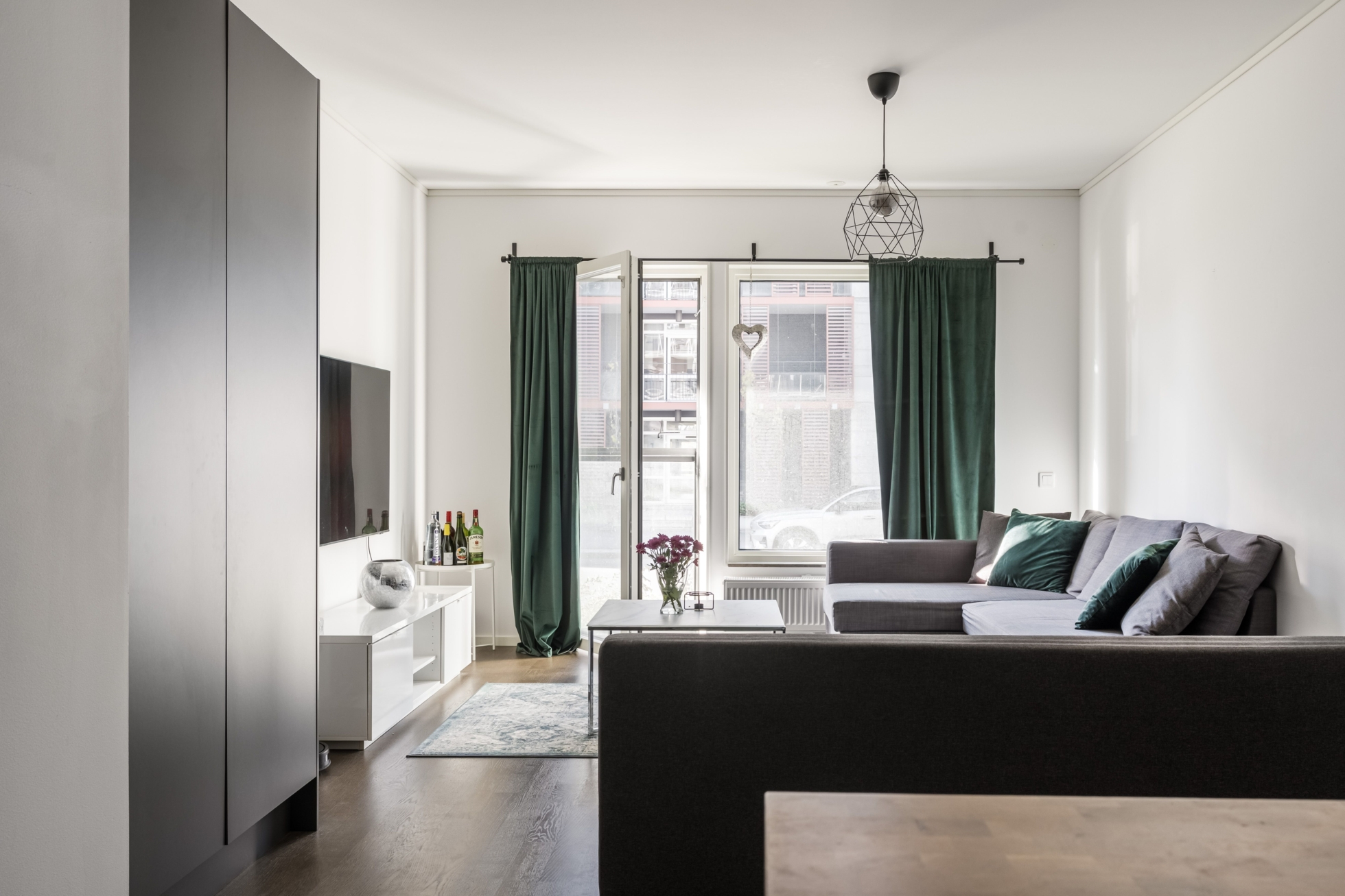 Modern tvåa med närhet till city, universitet och service!