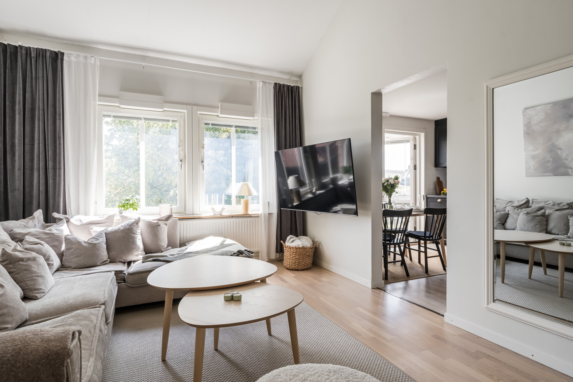 Etagelägenhet högst upp i huset!